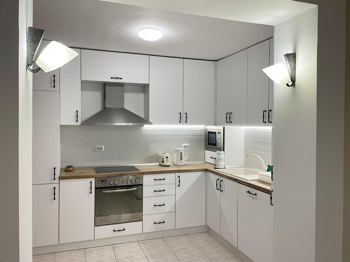 Fenix 2 Bedroom Apartment Varna Center Ngoại thất bức ảnh