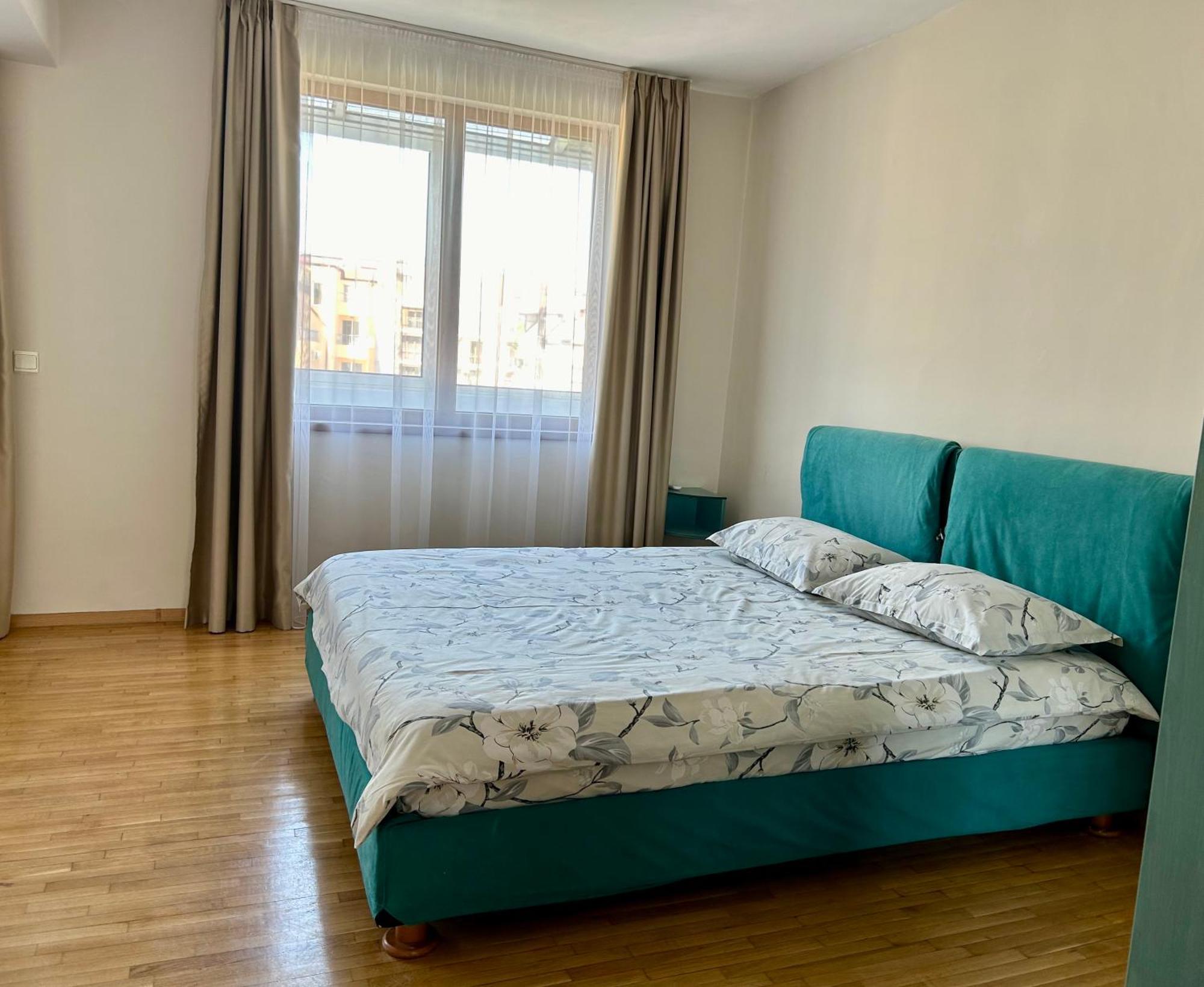 Fenix 2 Bedroom Apartment Varna Center Ngoại thất bức ảnh